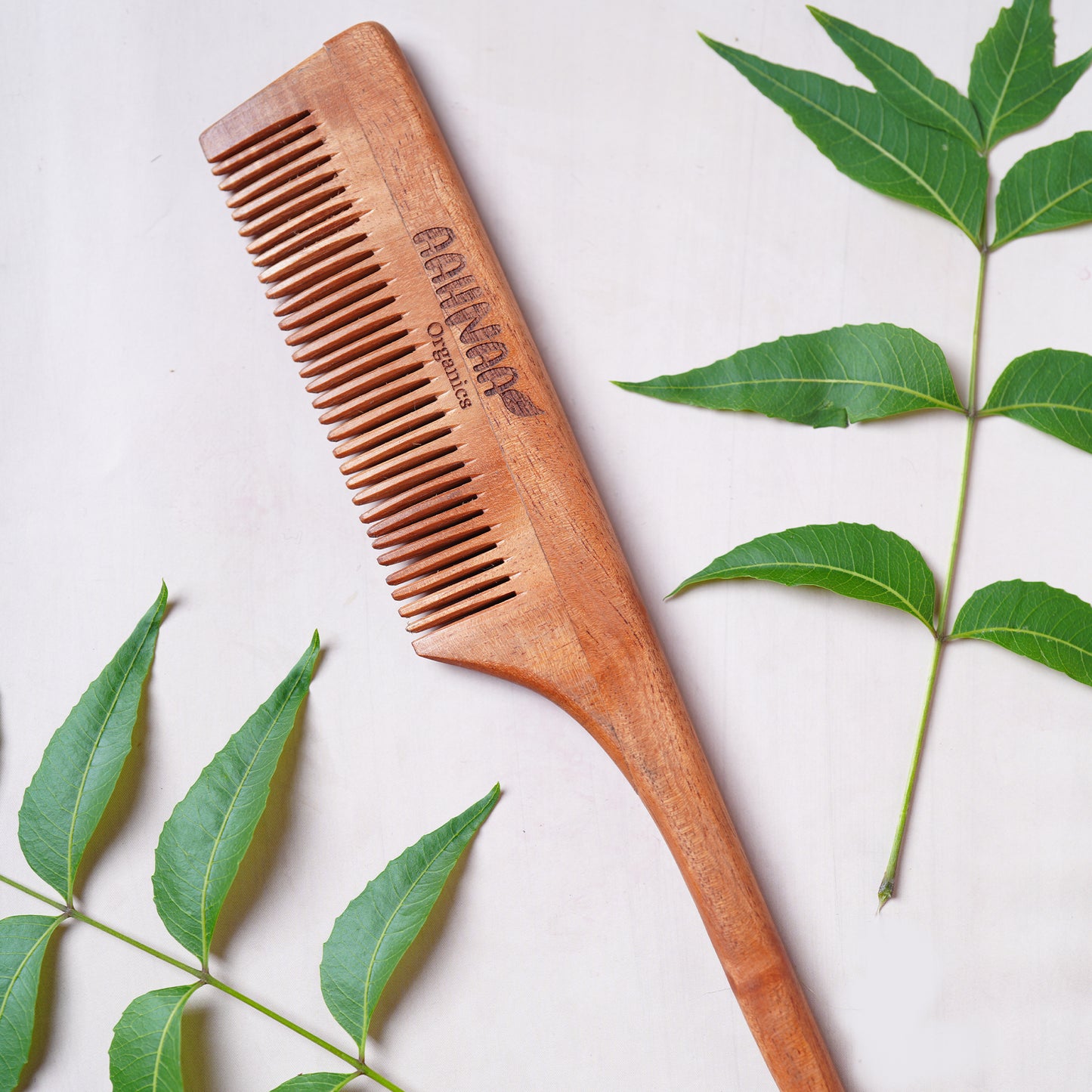 Neem Wood Comb( with handle)